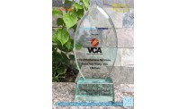 Kỷ niệm chương thủy tinh - VCA