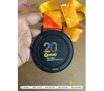 HUY CHƯƠNG MWG 20 NĂM VỮNG BƯỚC TƯƠNG LAI