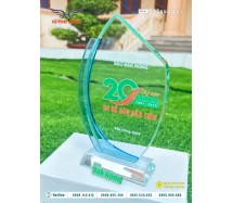 Kỷ niệm chương thủy tinh - pha lê Đắk Nông