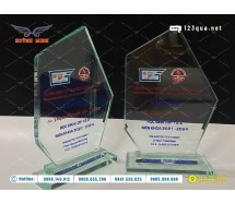 Kỷ niệm chương pha lê - phiến đá